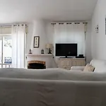 House At Da * Luz